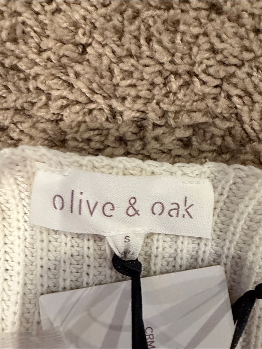 Olive & Oak Ivory Ribbed Button-Front Tank - Picture 3 of 4